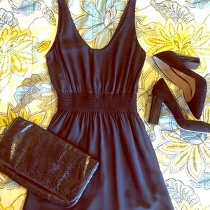 T. Babaton Breezy Dress